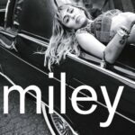 Miley Cyrus Sexy for D La Repubblica (5 Photos)