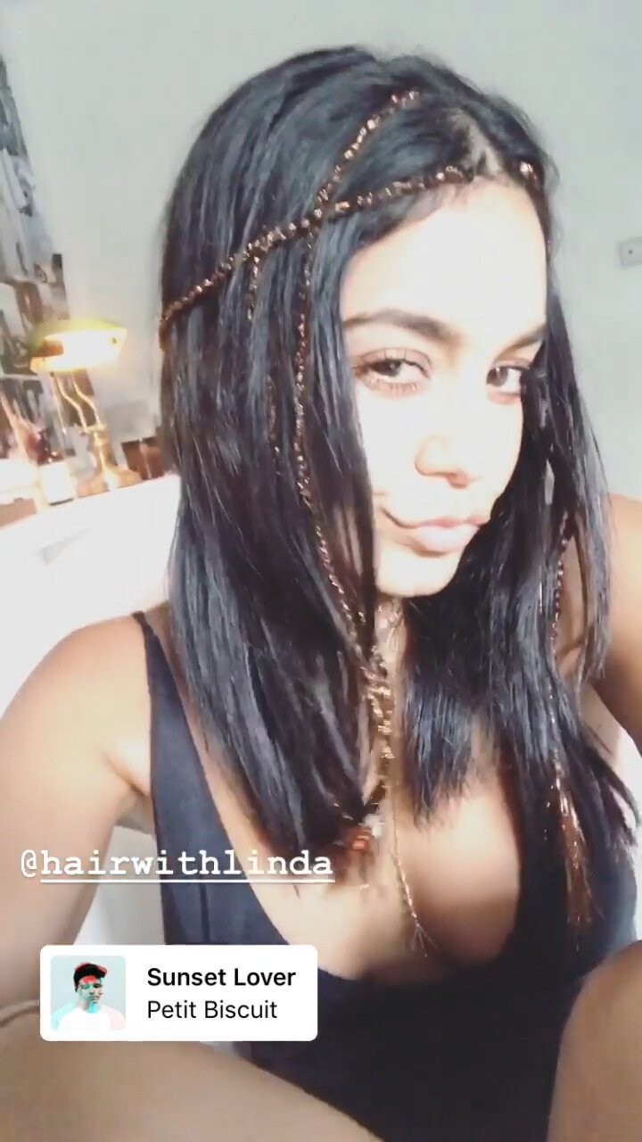 Vanessa Hudgens Sexy