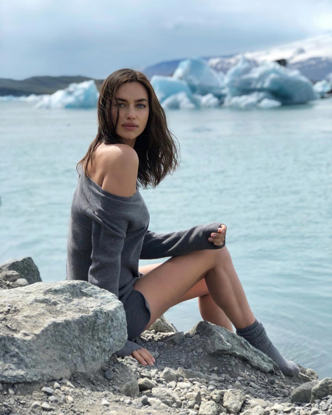 Irina Shayk Iceland Photo