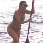 Kourtney Kardashian Sexy In Costa Rica (27 Photos)