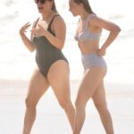 Margot Robbie Sexy In Bikini