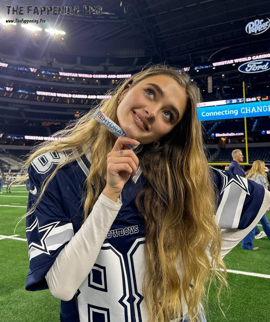 Lizzy Greene - Lauren Brigman From "Ransom Canyon"