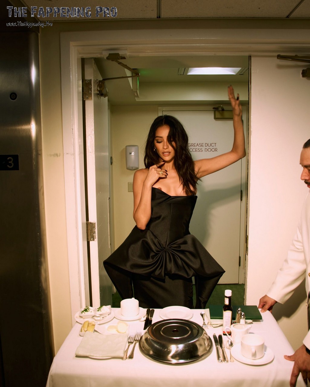 Shay Mitchell Nude