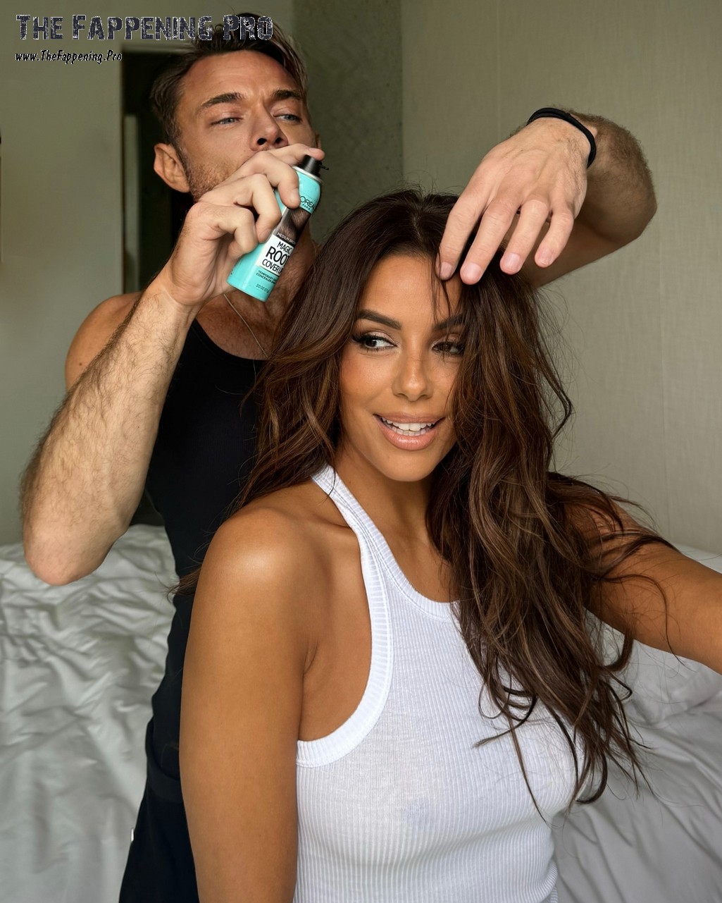 Eva Longoria Braless