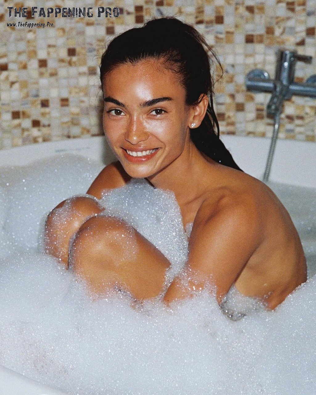 Kelly Gale The Fappening