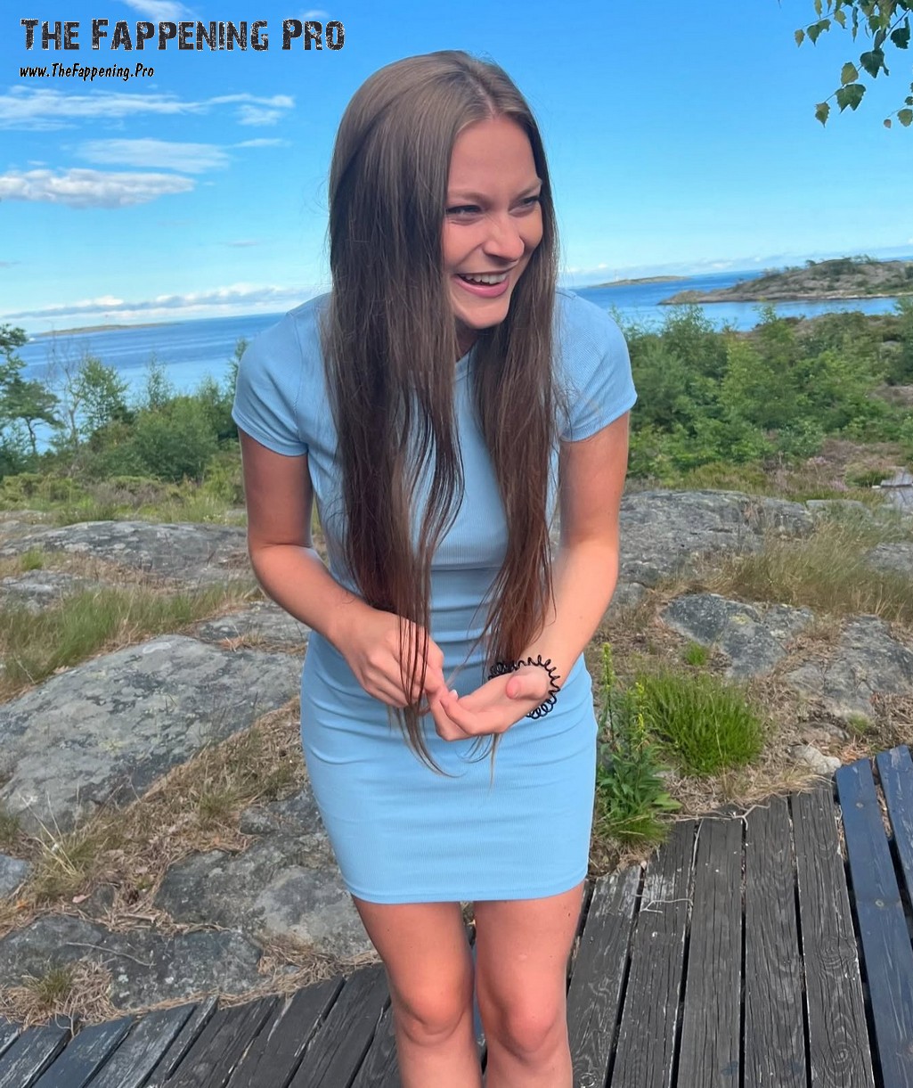 Emmy Kristiansen Sexy