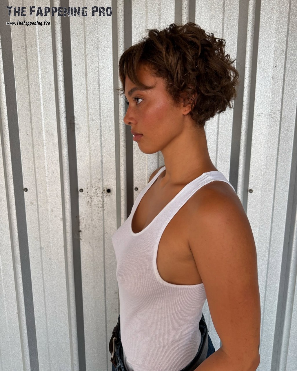 Mykeesha Nelson Sideboobs
