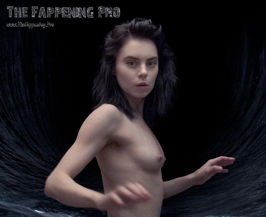 Leanne Macomber Nude Cover