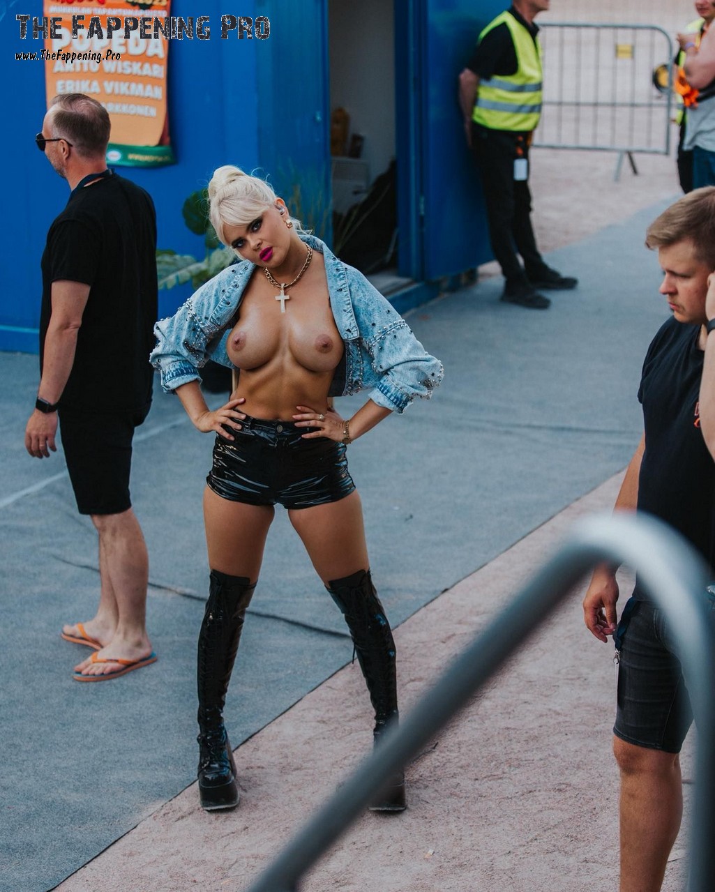 Erika Vikman Naked Singer At Eurovision 2025