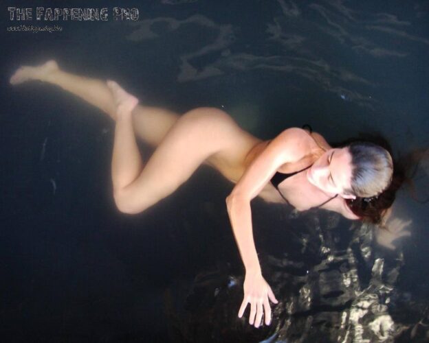 Nina Urgell No Panties