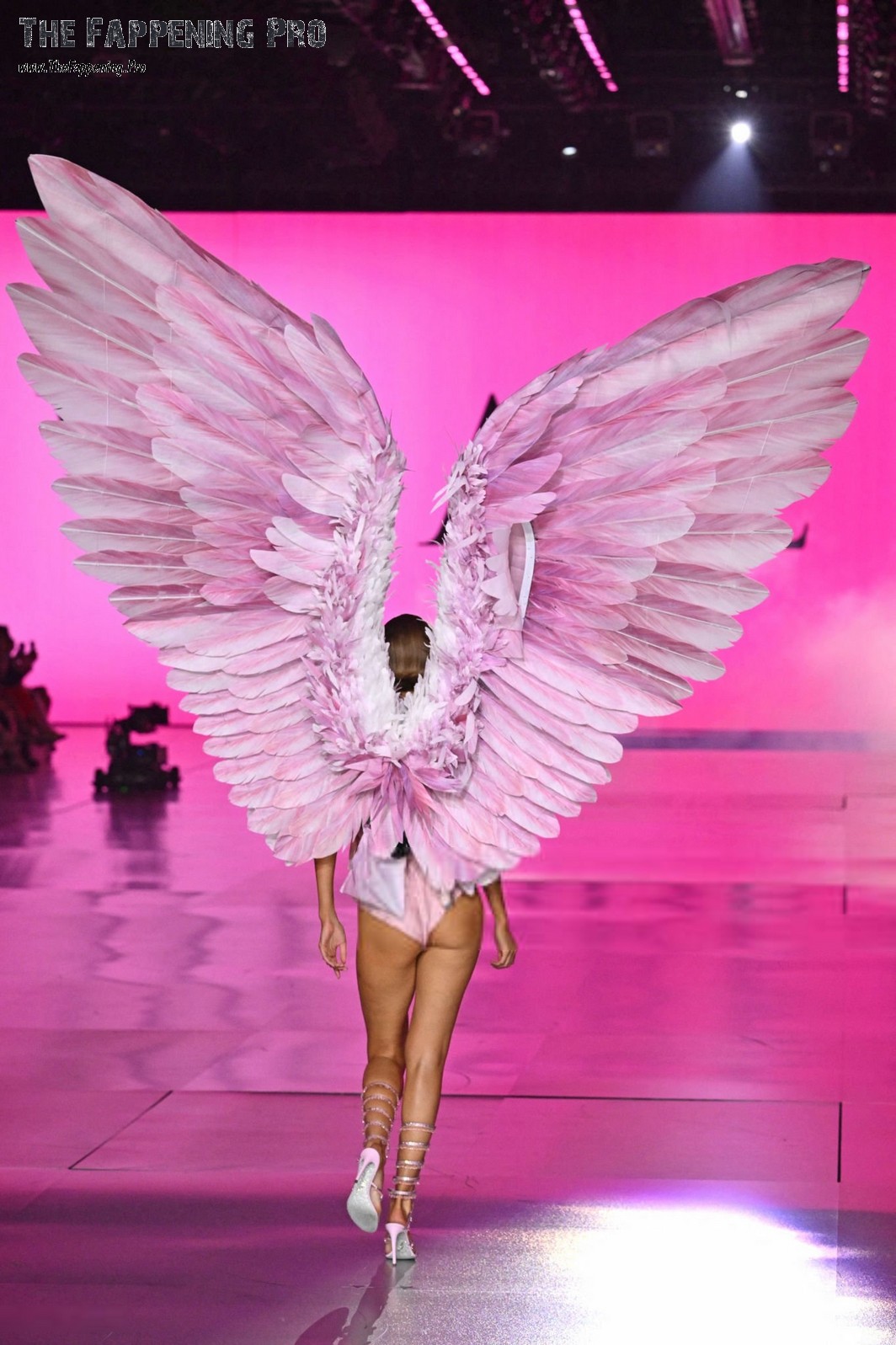 Gigi Hadid Ass