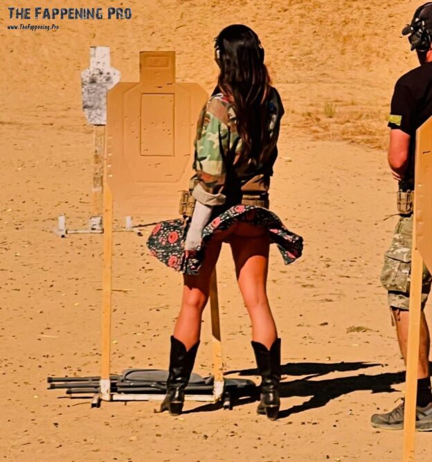 Jordana Brewster Nude Ass Upskirt