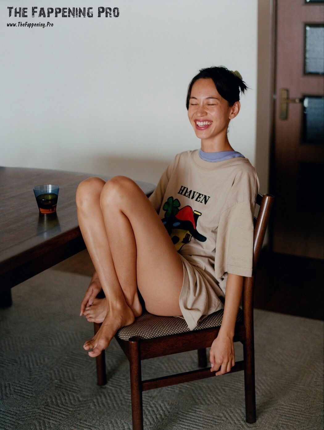 Kiko Mizuhara Bare Feet