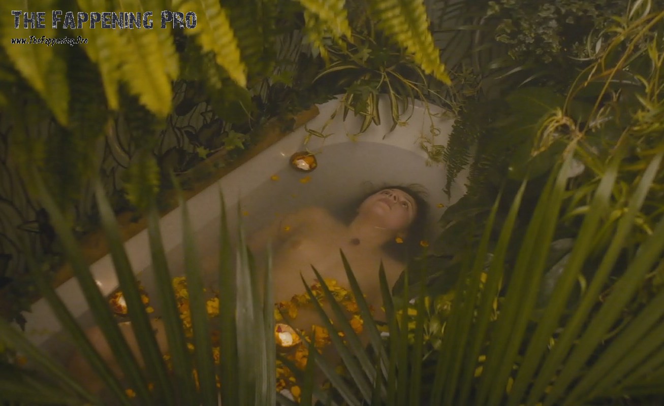 Bel Powley Fappening