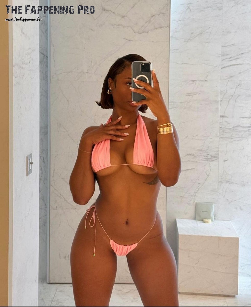 Kayla Nicole Sexy In Bikini