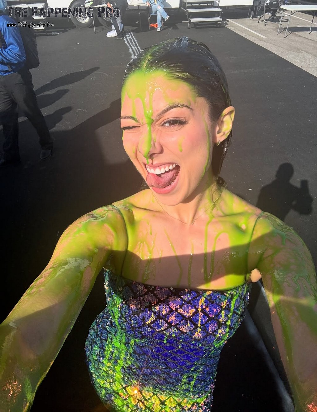 Kira Kosarin Green Bukkake