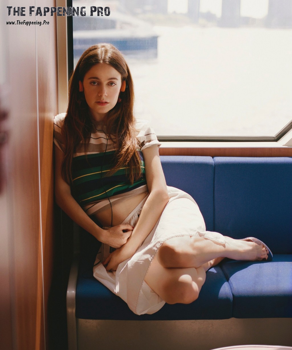 Molly Gordon Hot