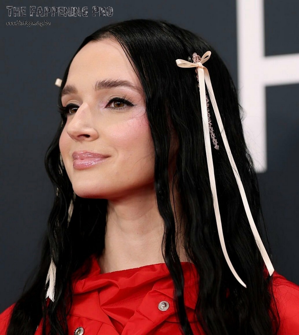 Poppy Hot