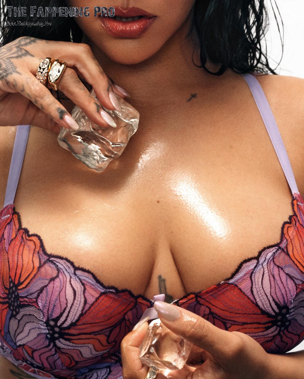 Rihanna Tits