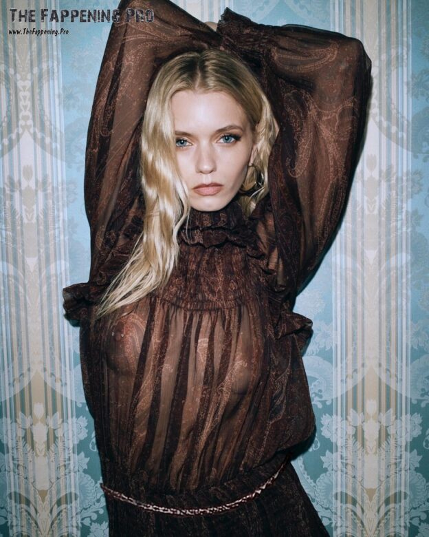 Abbey Lee Kershaw Tits
