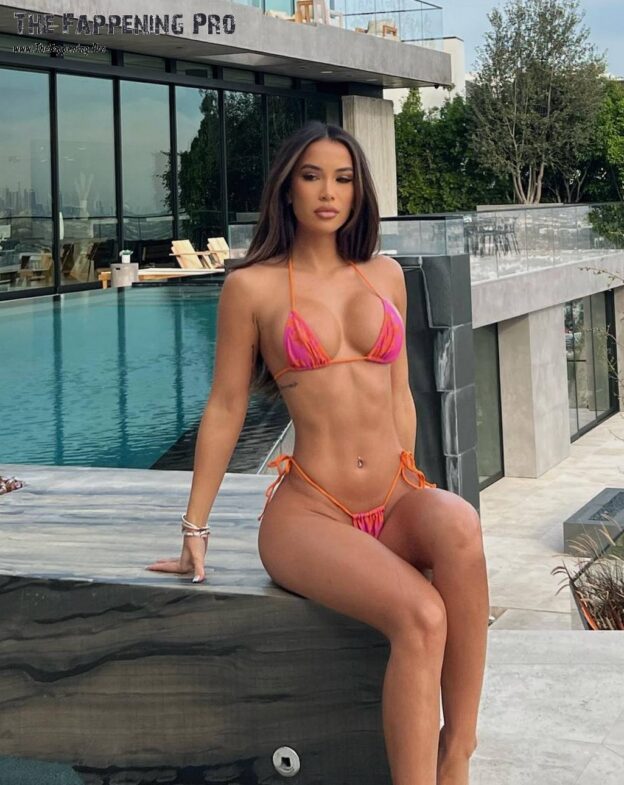 Samantha Rayner