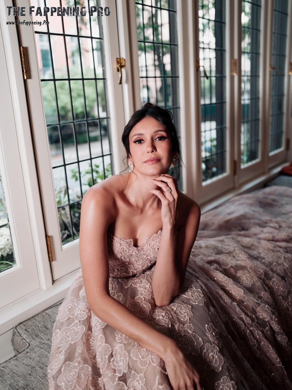 Nina Dobrev Fappening