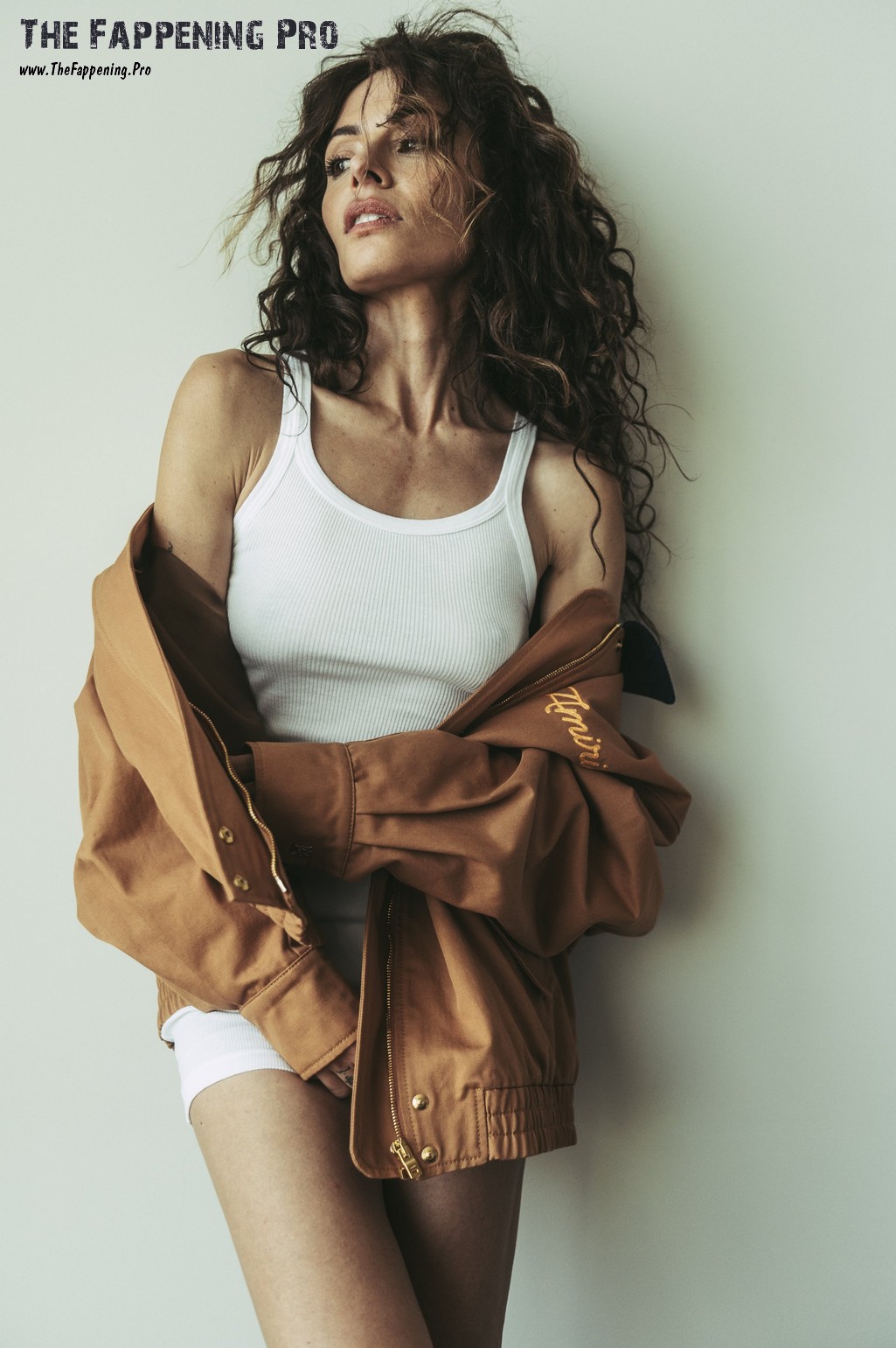 Sarah Shahi Pokies