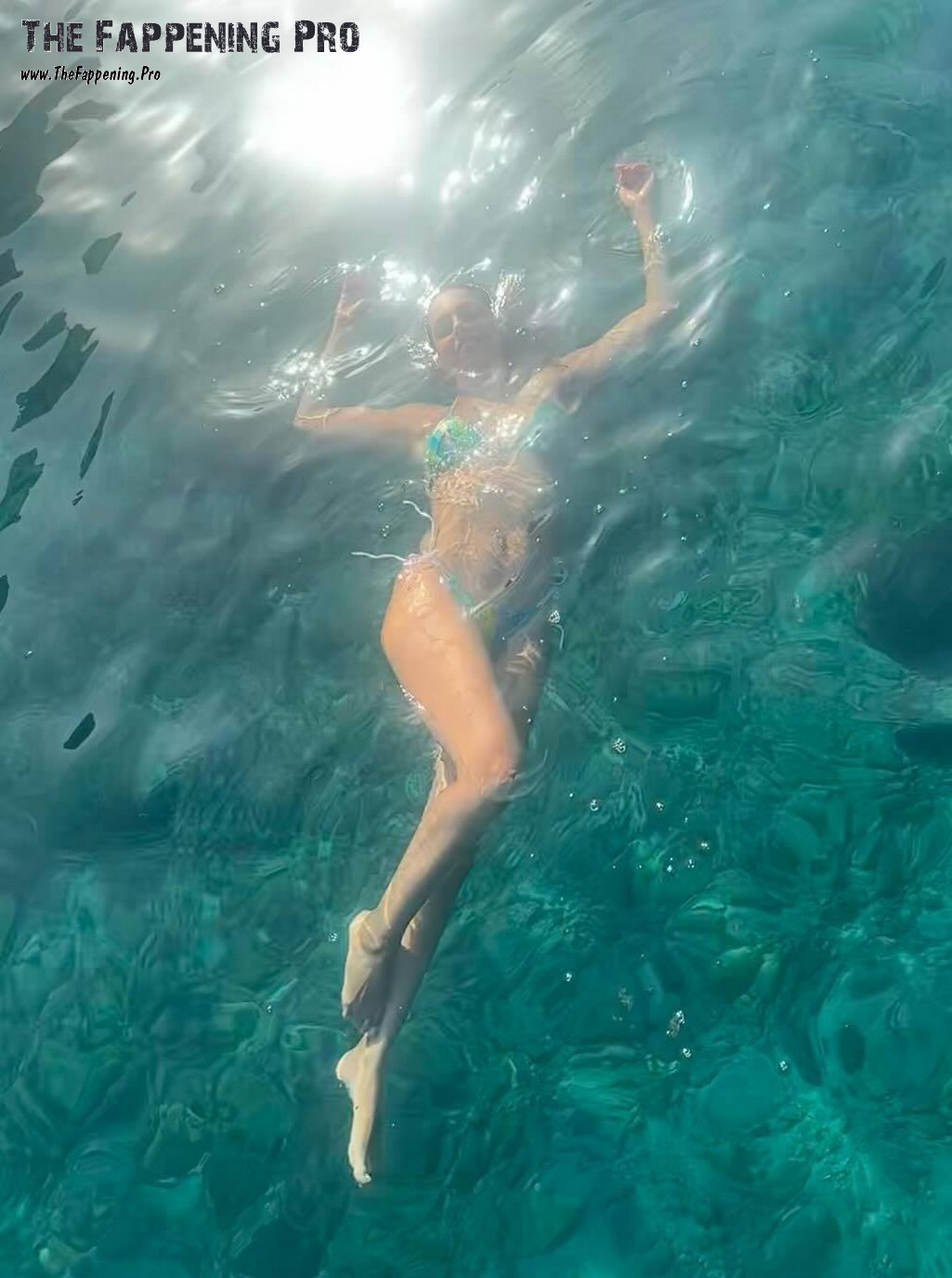Miriam Leone Sexy In Bikini