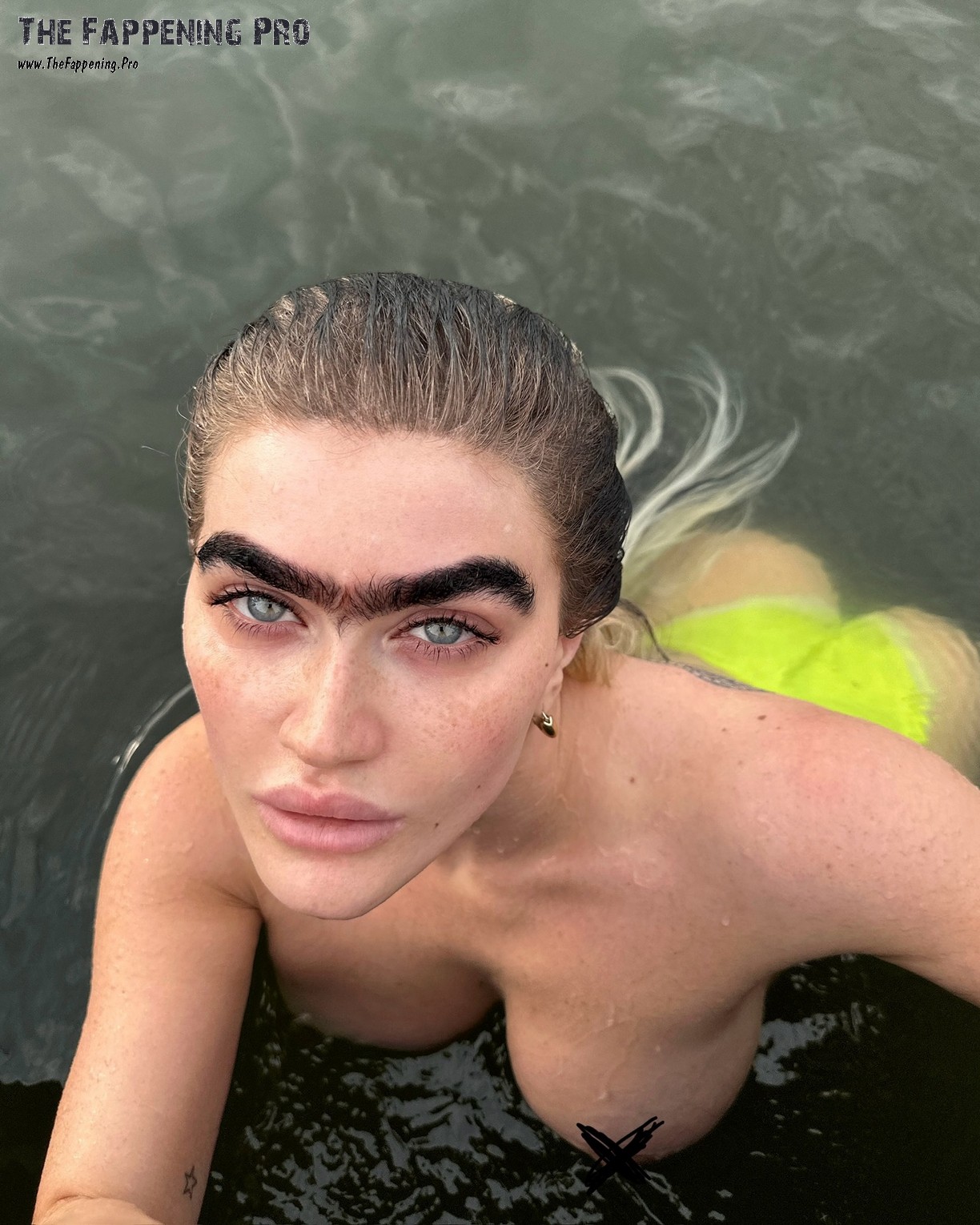 Sophia Hadjipanteli Topless