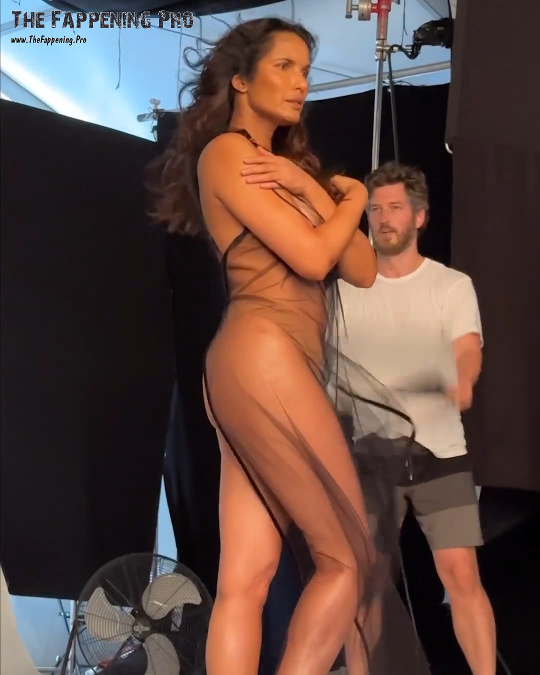 Padma Lakshmi Naked In Pirelli Calendar 2025