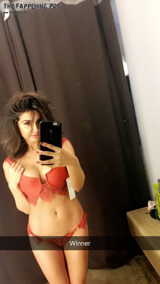 Mikaela Hoover Leaks