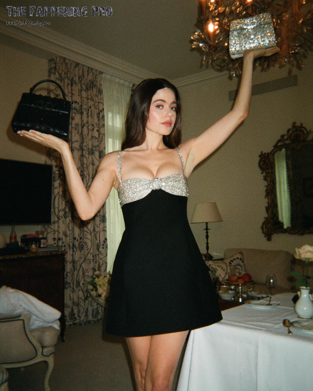 Molly Gordon