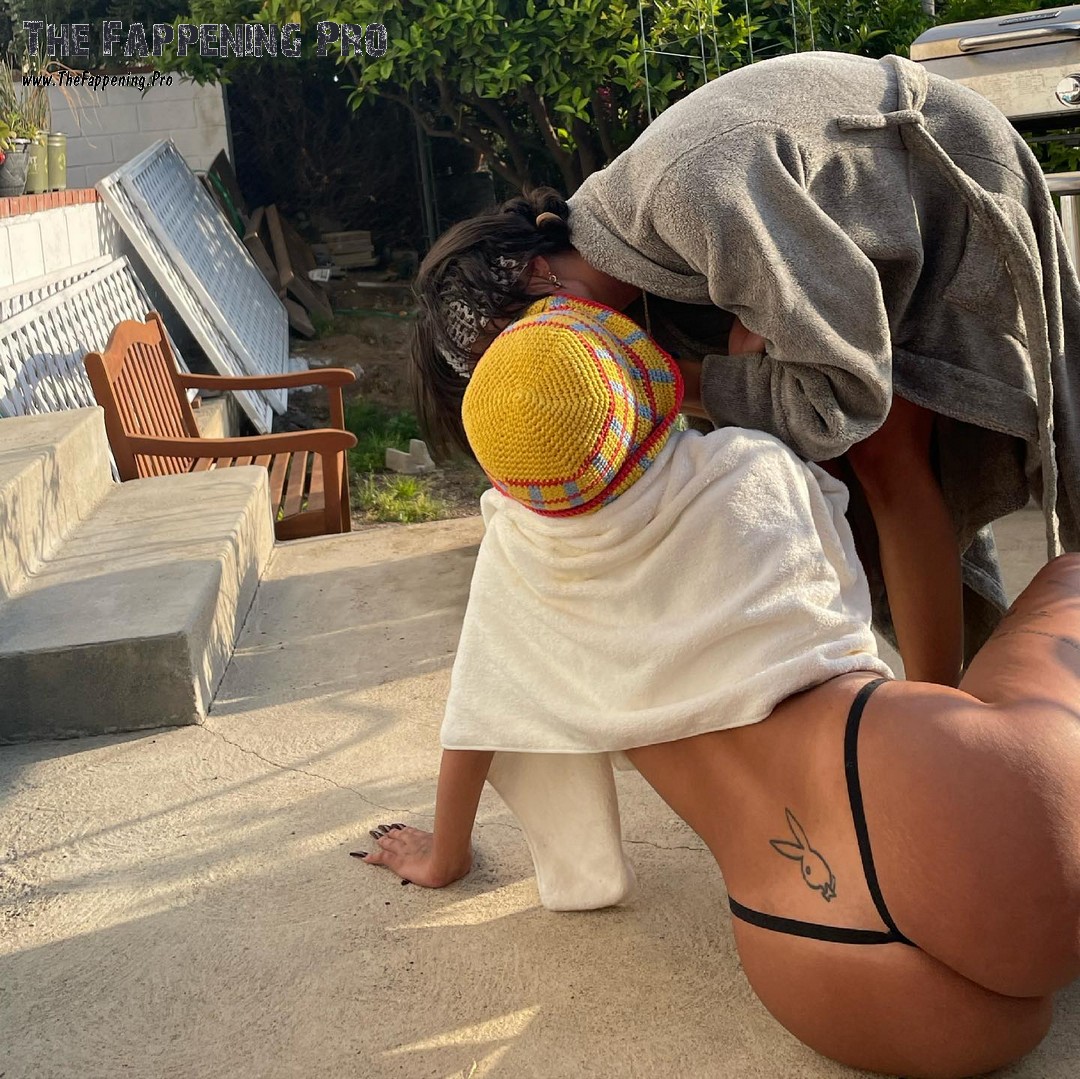 Khleopatre Ass