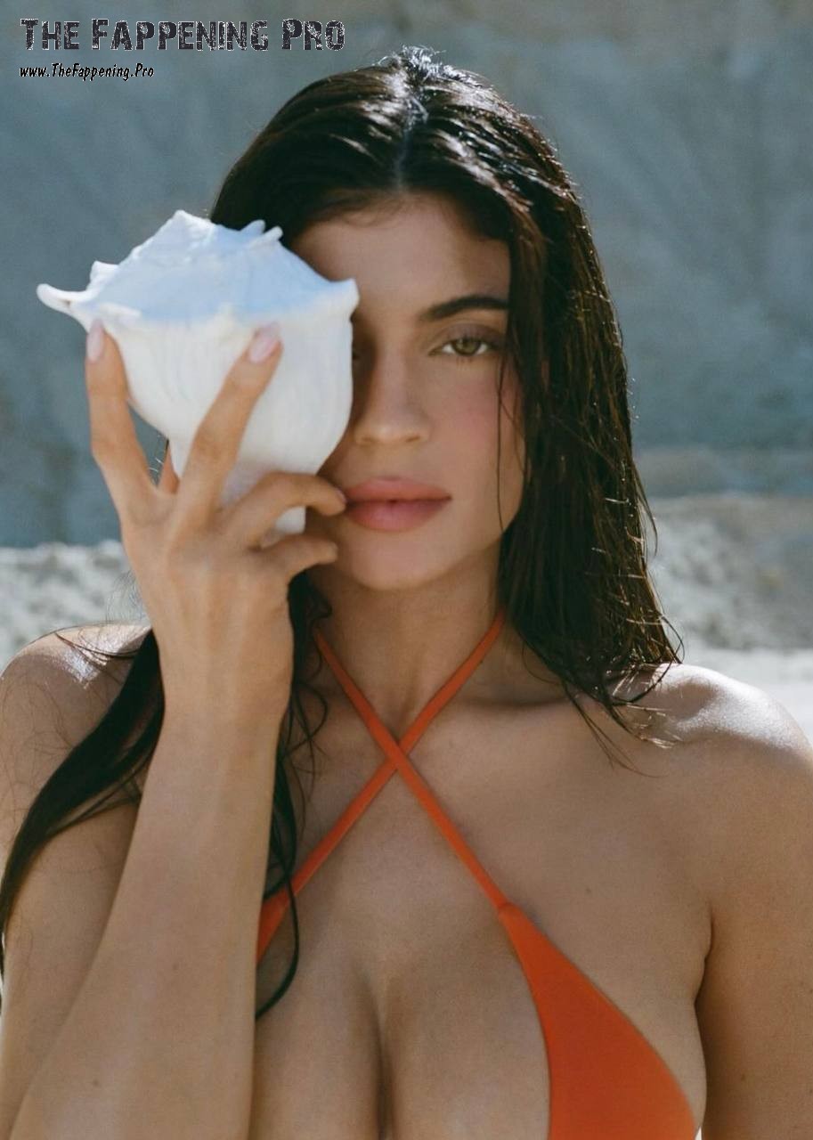 Kylie Jenner Fappening