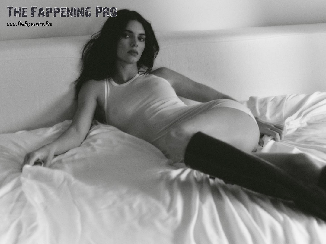 Kendall Jenner Sexy