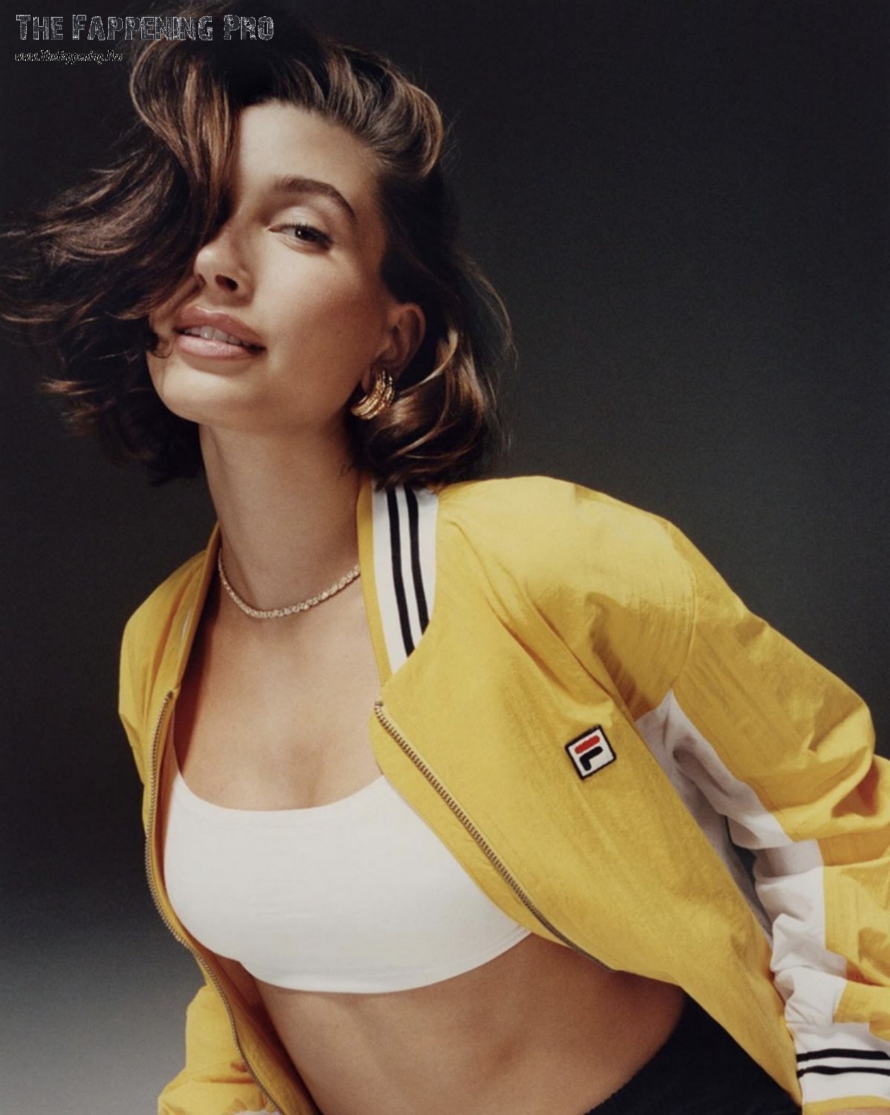 Hailey Bieber Tits