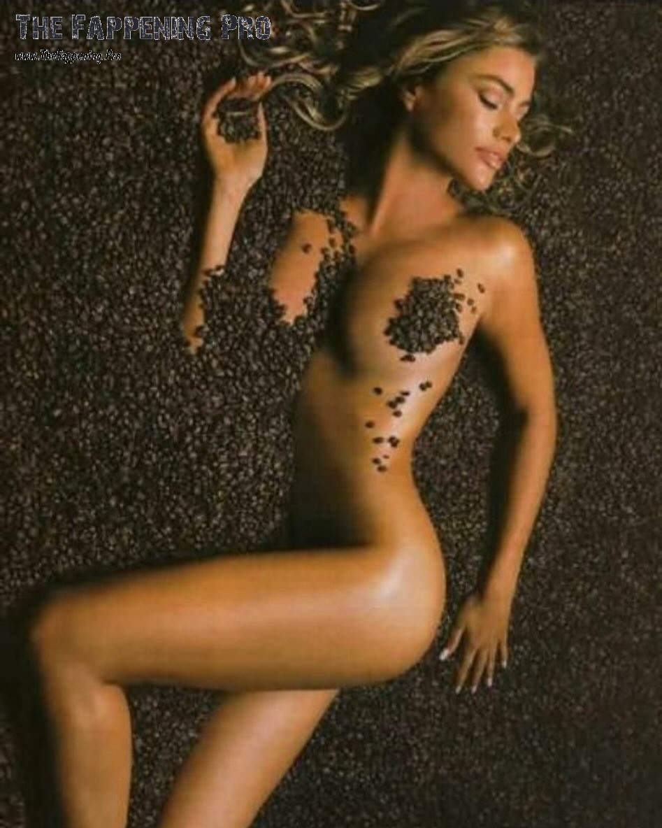 Sofia Vergara Nude For ¡Díos Mio! Coffee