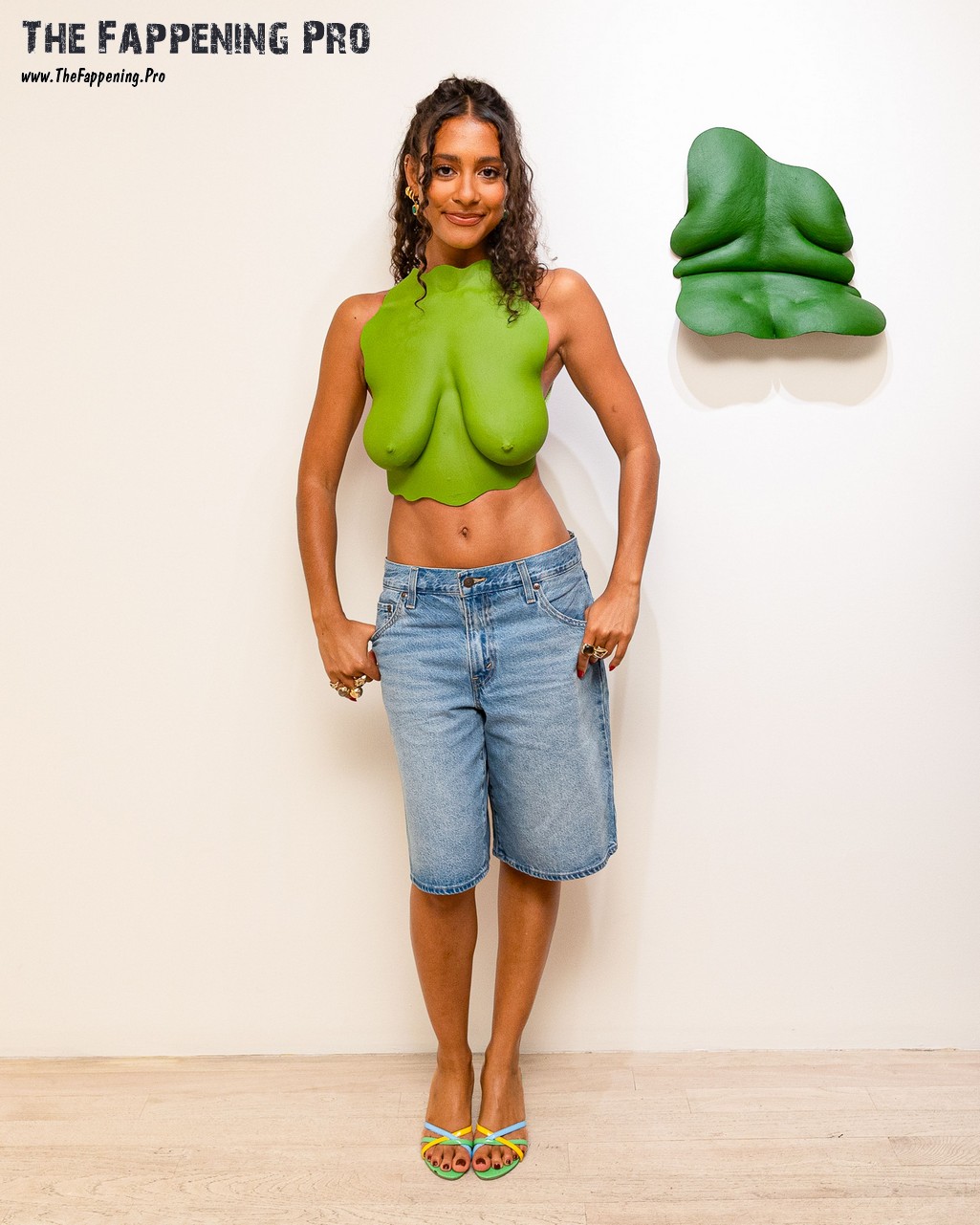 Hannah Traore Topless