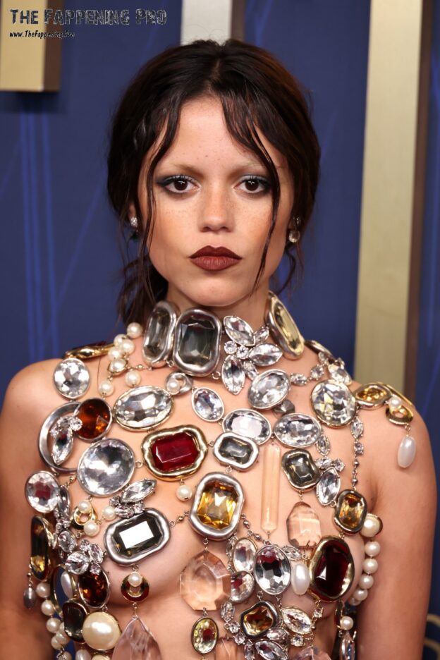 Jenna Ortega Topless