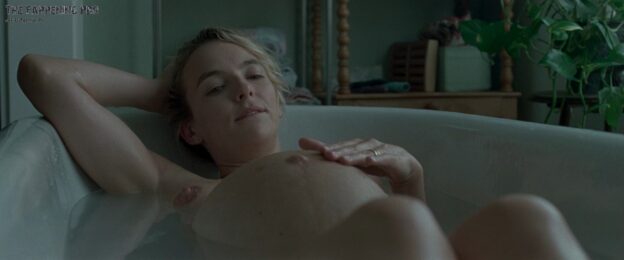 Jodie Comer Nude