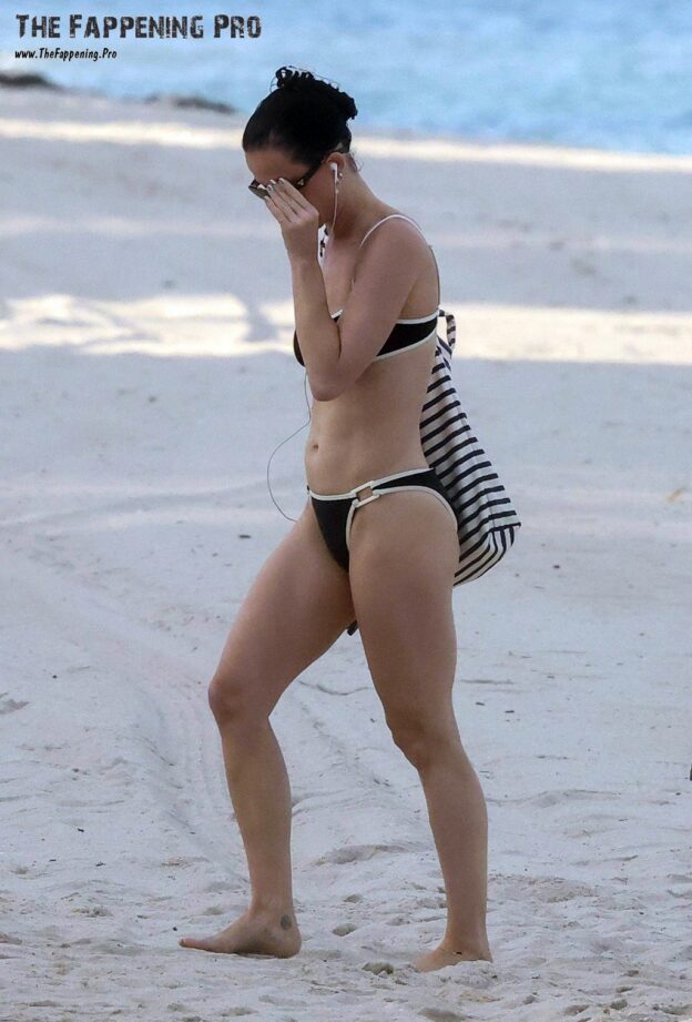 Katy Perry Sexy And Skinny (22 Photos)
