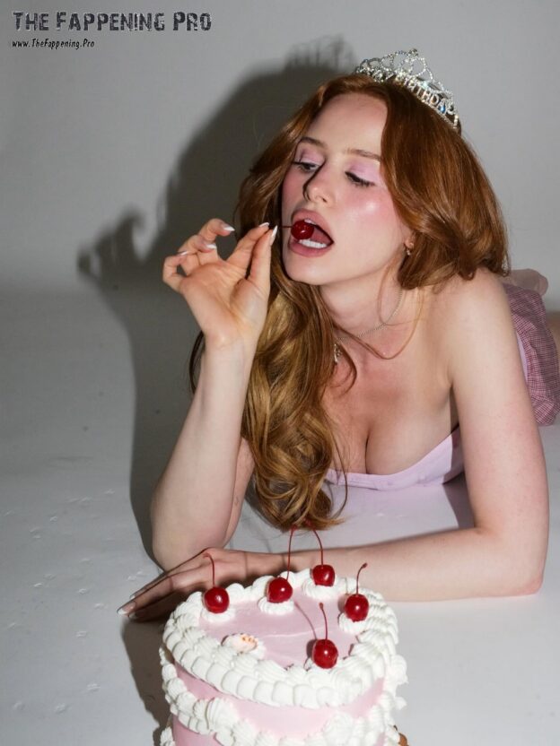 Madelaine Petsch Hot