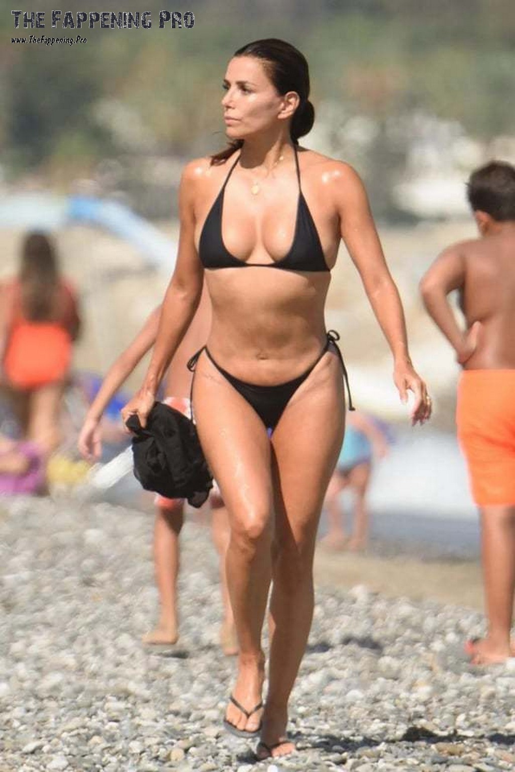 Eva Longoria Sexy In A Bikini