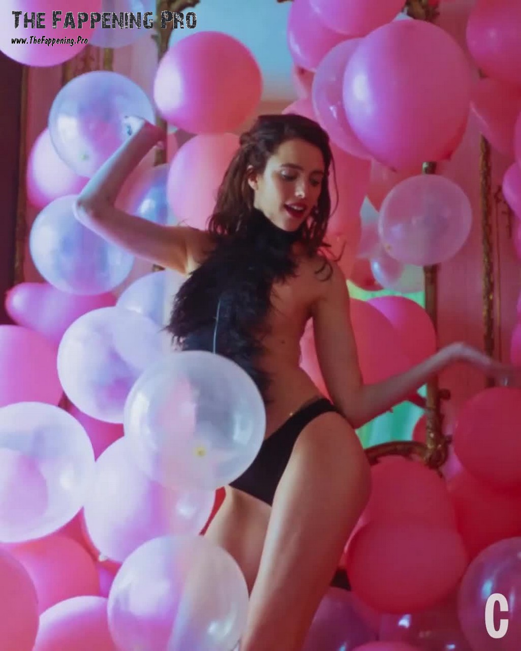 Margaret Qualley Topless