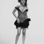 Jenna Ortega Sexy Barefoot With Freckles (9 Photos)