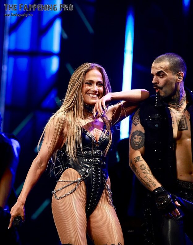 Jennifer Lopez Hot TheFappening