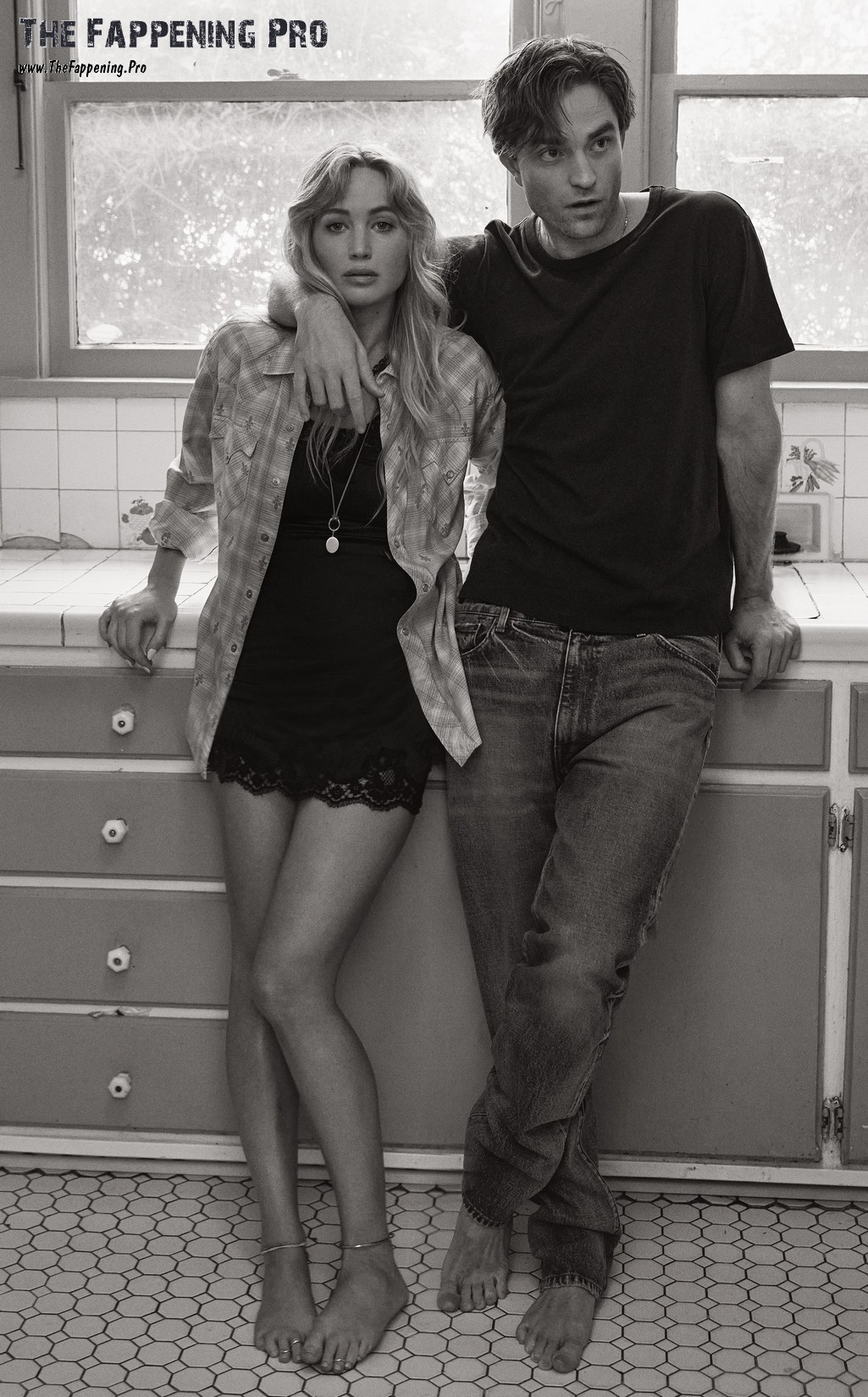 Jennifer Lawrence Sexy In V Magazine 2025