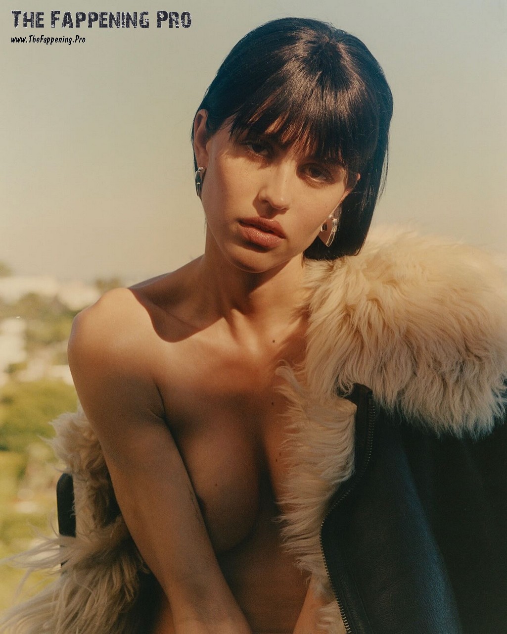 Amelia Gray Nip Slip