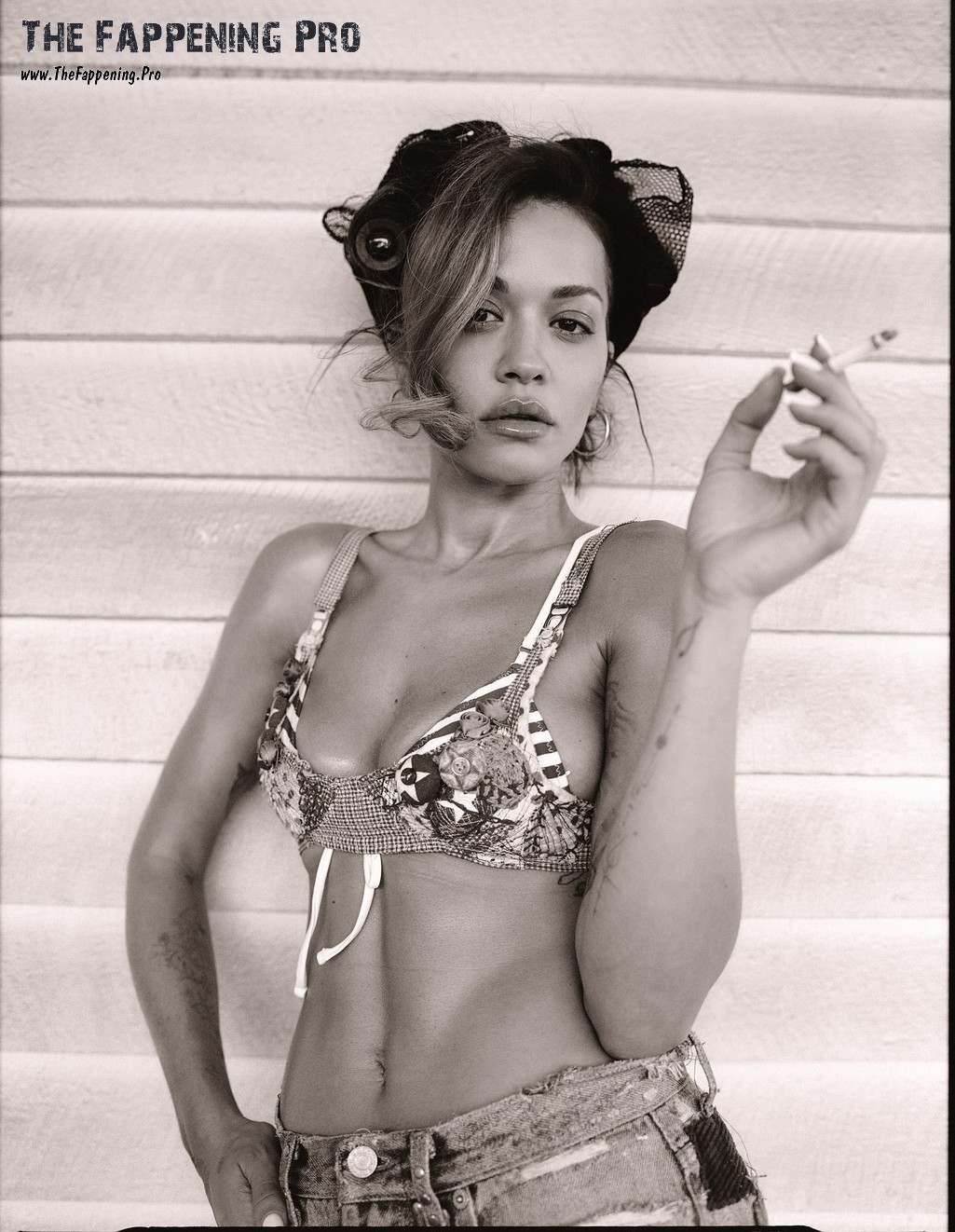 Rita Ora Sexy In A Bikini