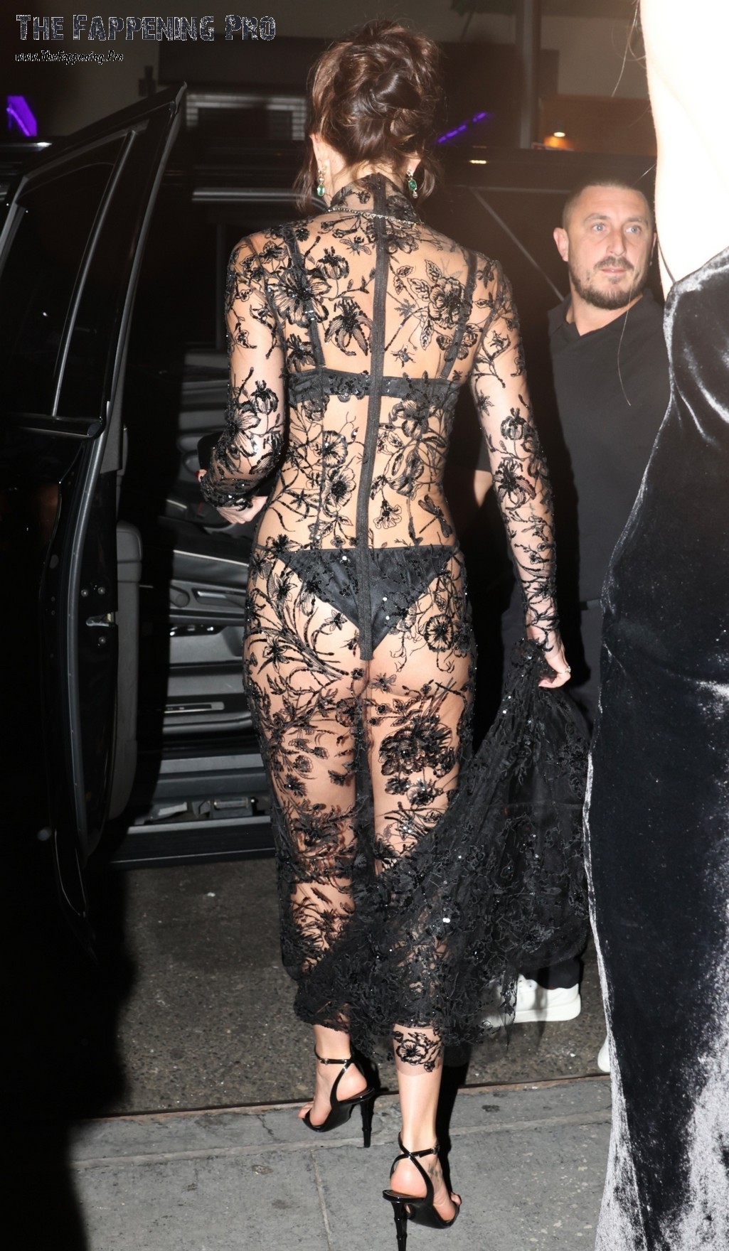 Dakota Johnson Exposed Lingerie In Public